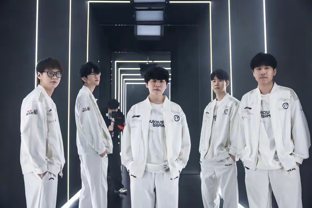 向世界展示 向世界展示