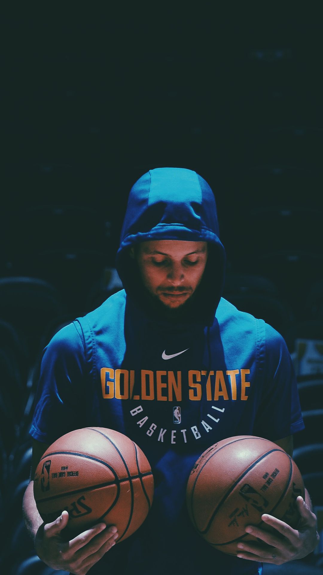 他在防守回 他在防守回